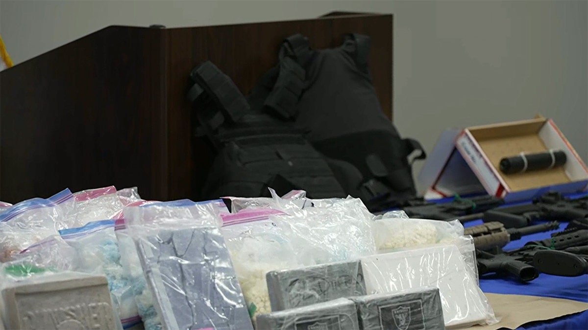 fbi-atlanta-drug-gun-bust-2