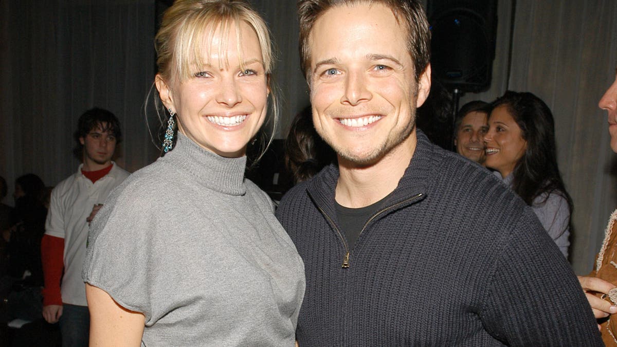 scott and kelley wolf in 2005