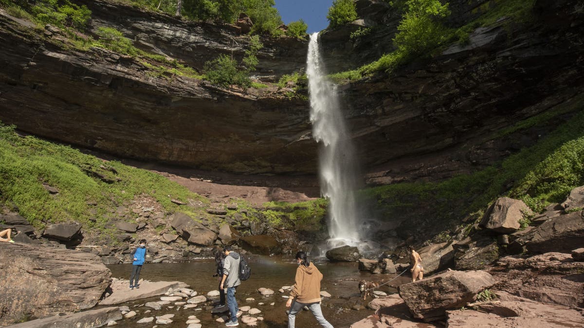Hikers at Kaaterskill Falls