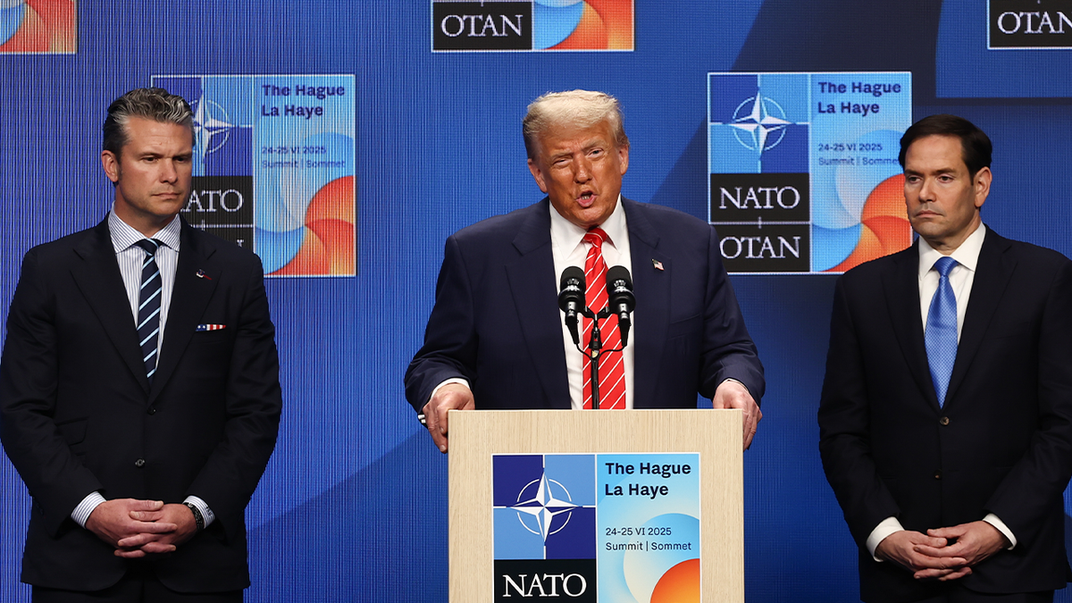 Trump astatine Nato