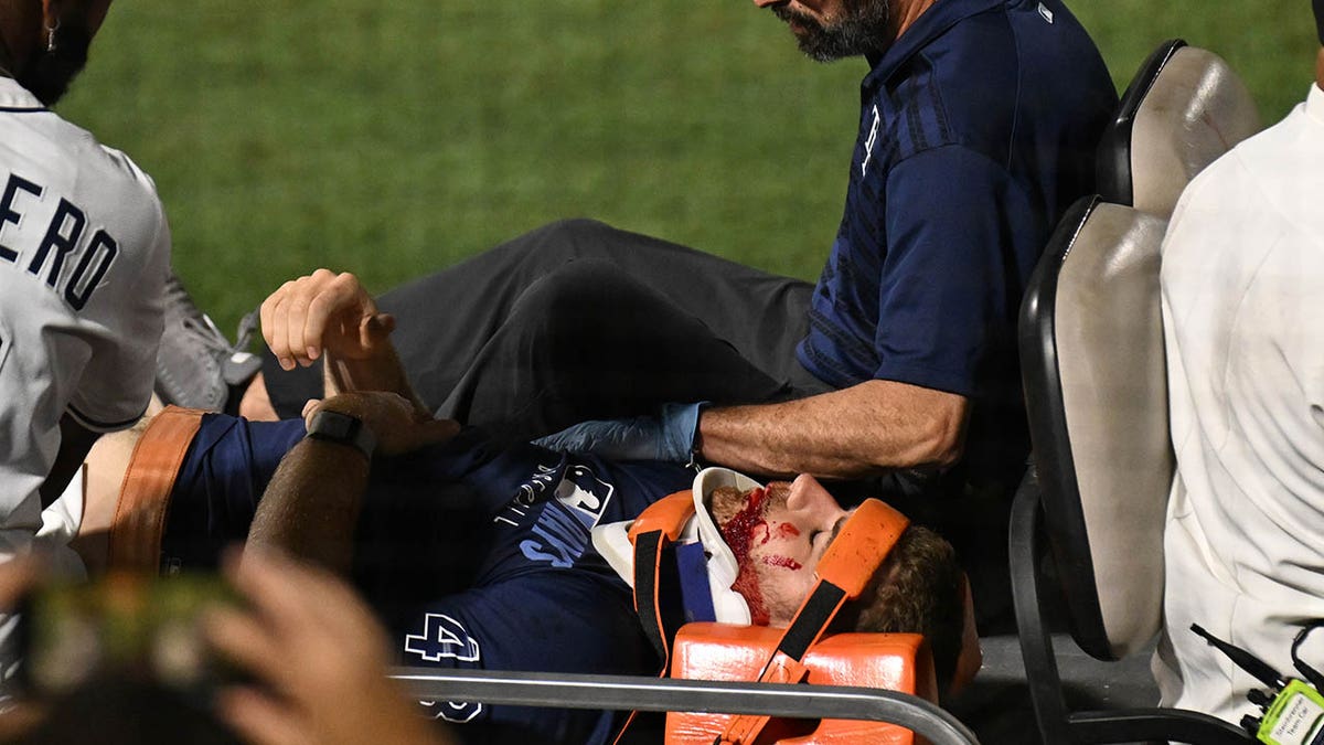 Hunter Bigge gets medical attention
