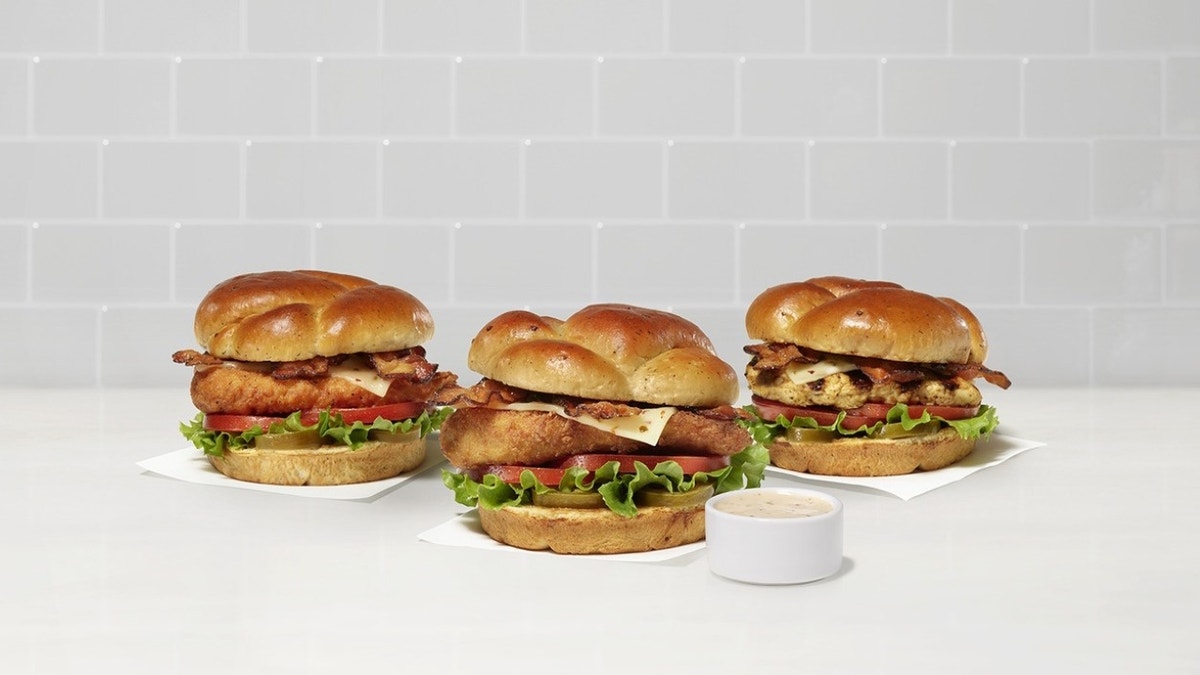 Jalapeño Ranch Club Chicken Sandwiches