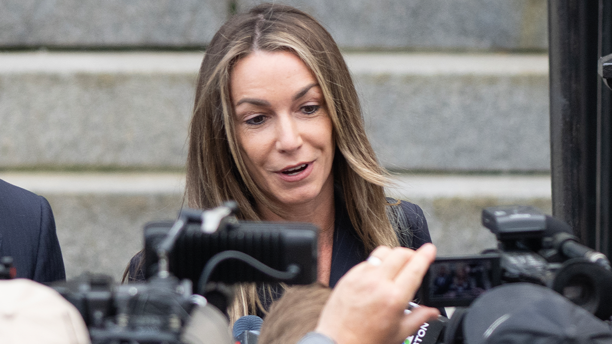 karen read outside court