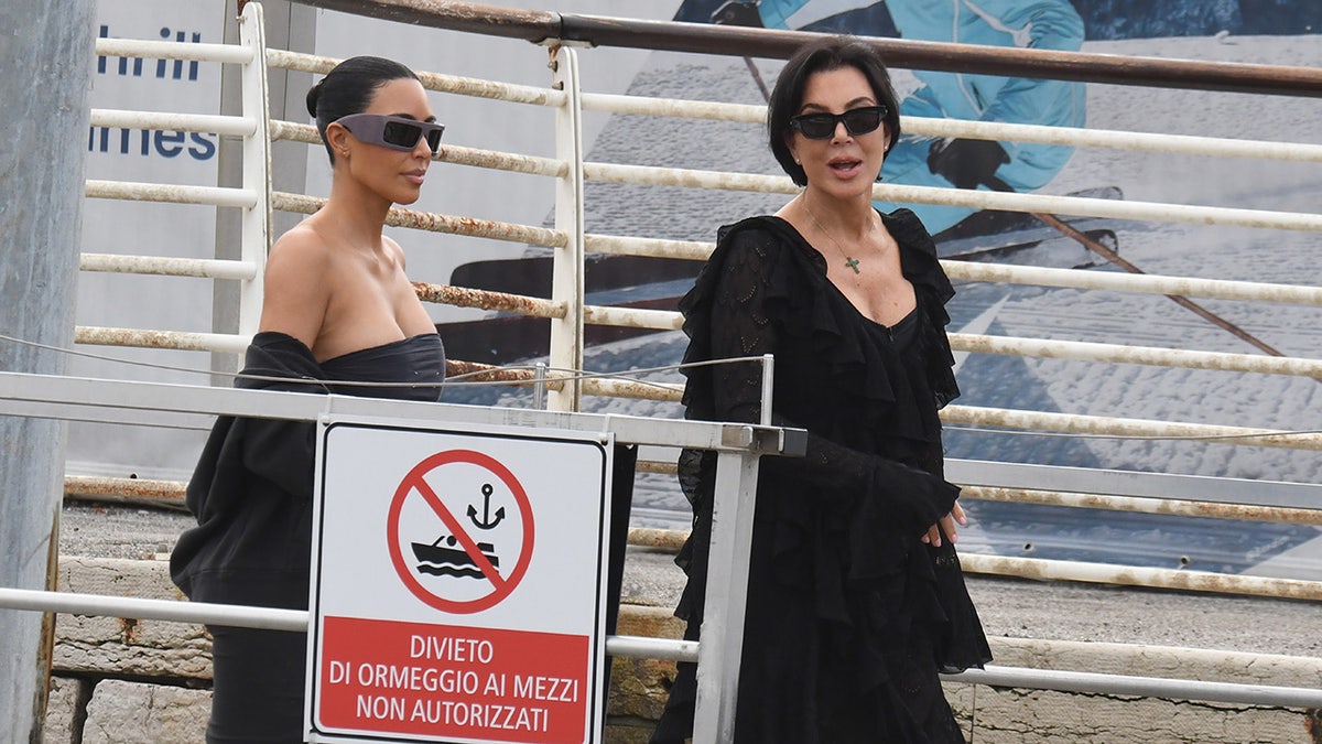 Kim Kardashian and Kris Jenner in black ensembles in Venice