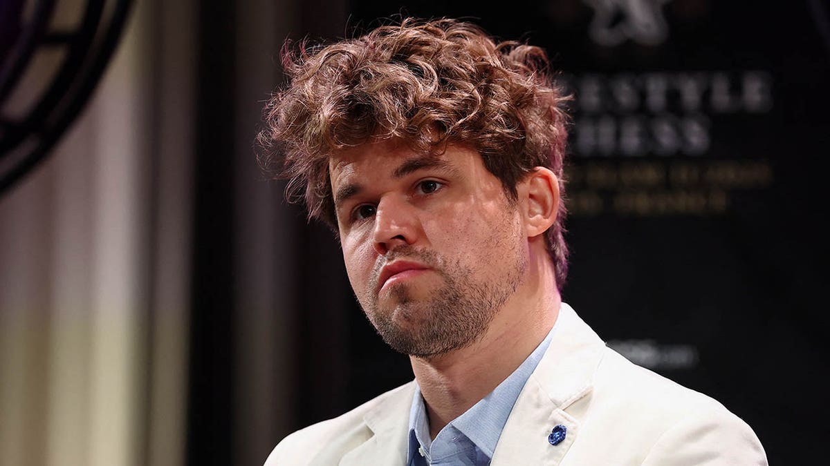 Magnus Carlsen in France
