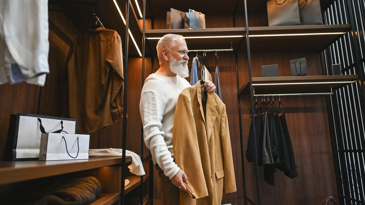 Dress Dad for success and comfort this Father’s Day with men’s apparel suited for the job site to the golf course to the backyard barbecue.