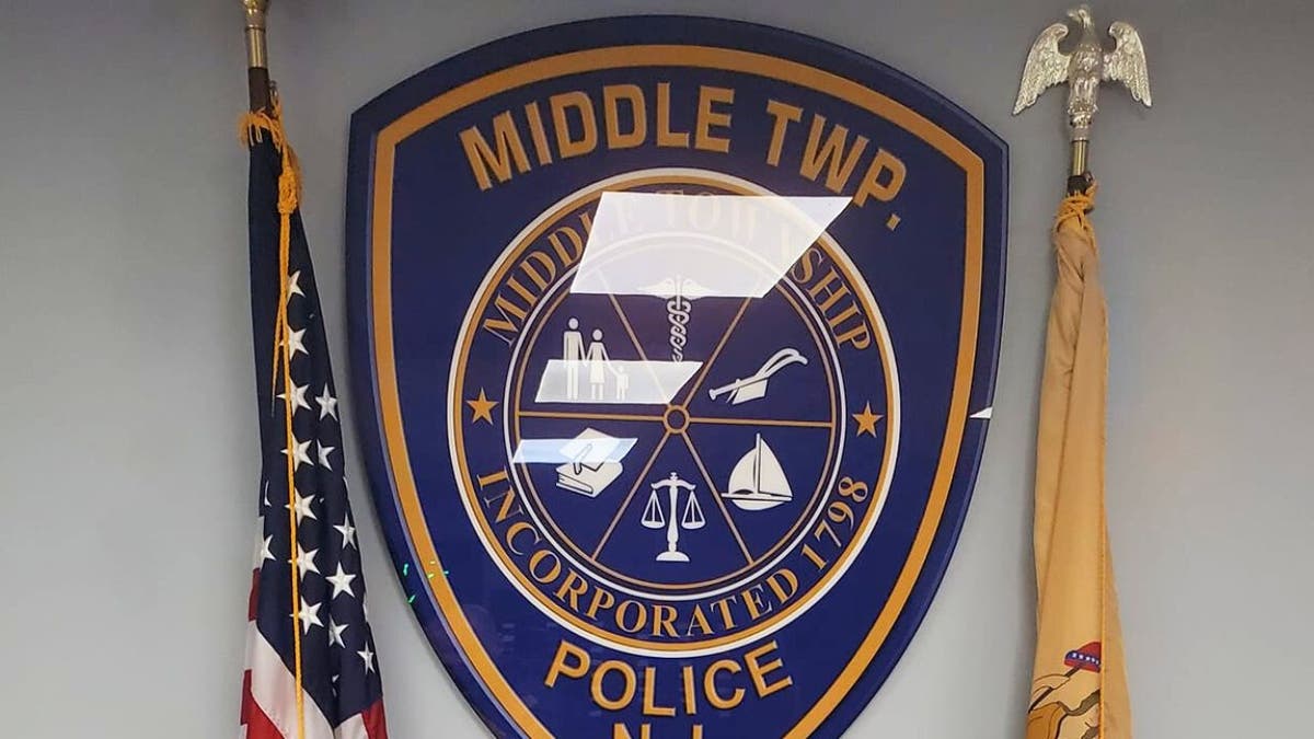 Middle Township Police Department crest