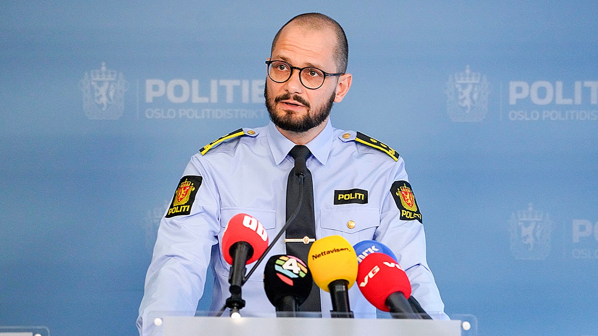 Oficial de Polícia de Oslo Andreas Kruszeski