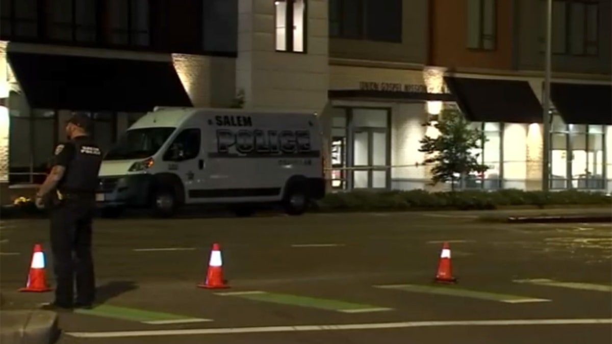 Oregon homeless shelter stabbing scene