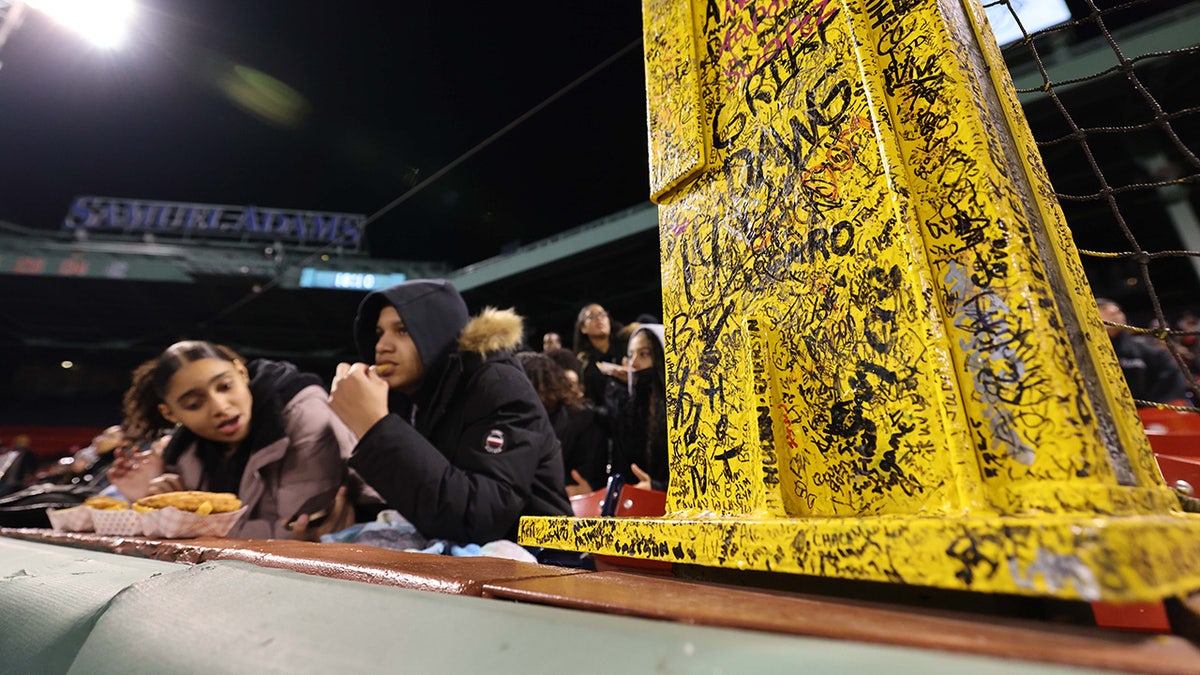 Pesky's Pole