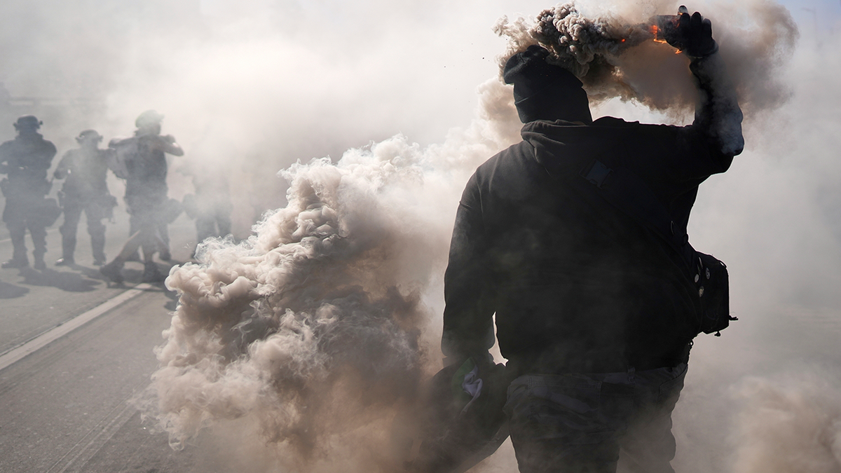 Smoke in LA riot