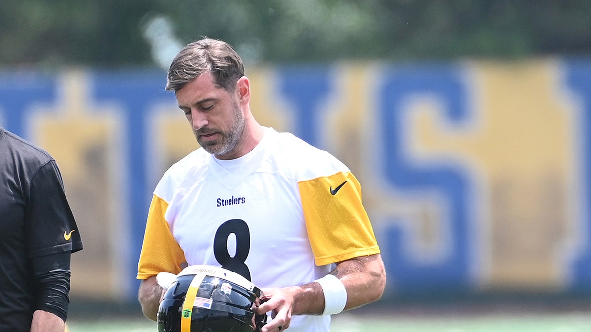 Aaron Rodgers at camp