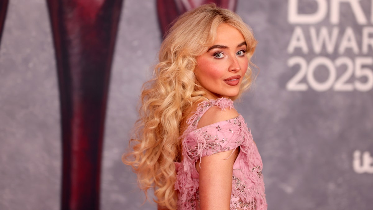 Sabrina Carpenter wears pink at the BRIT Awards