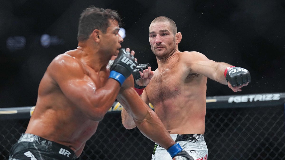 Sean Strickland fights Paulo Costa