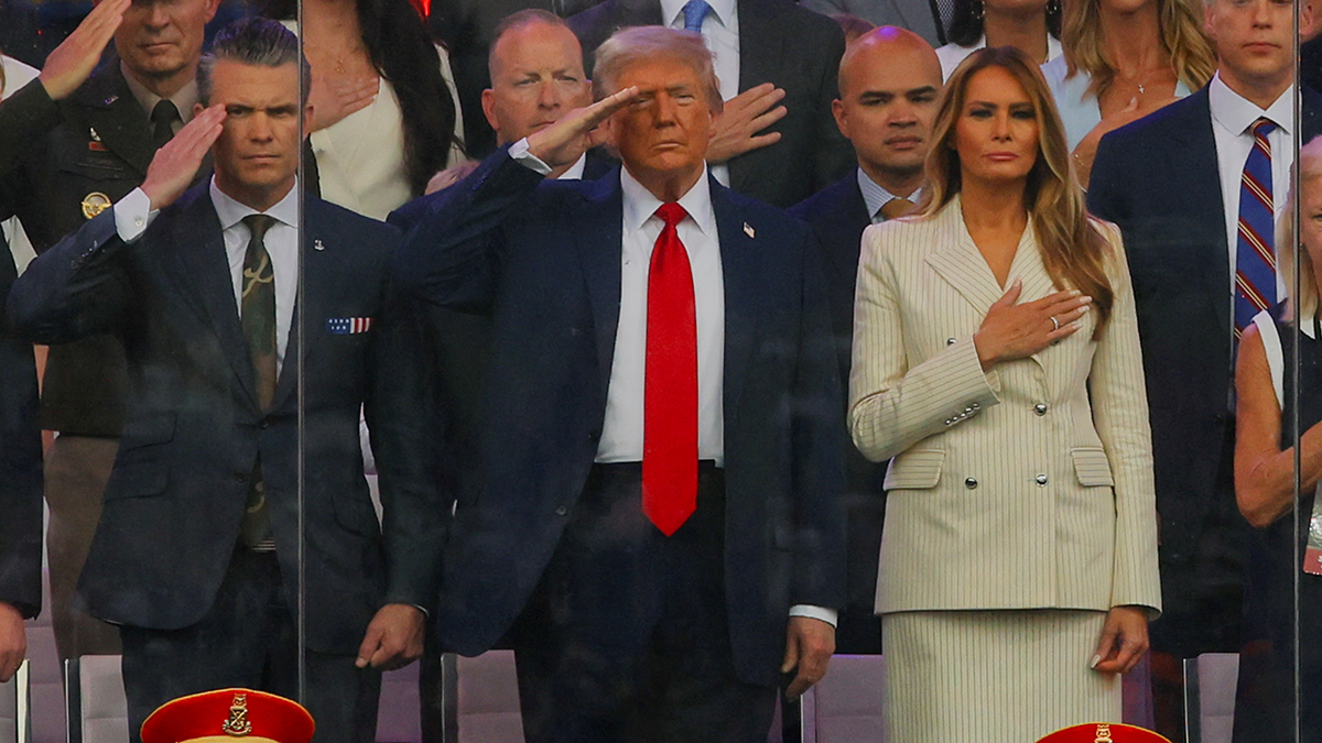 djt_salute_dc