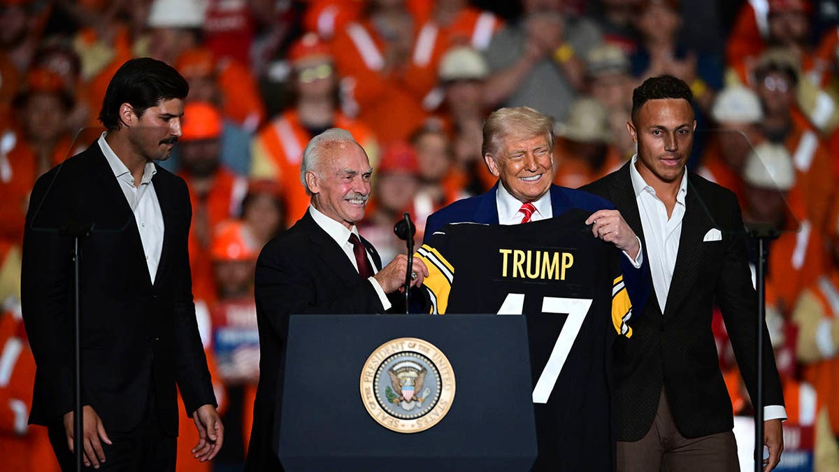 Mason Rudolph and others with Trump