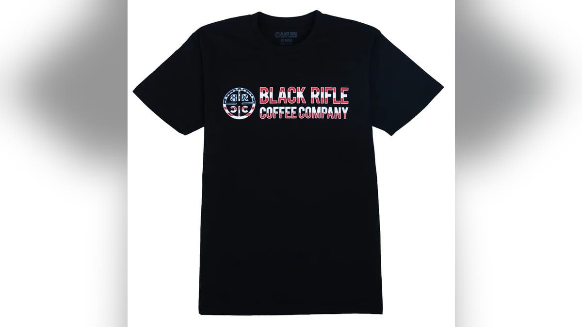 黑色步枪咖啡公司(Black Rifle Coffee Company)享受着旧战士,其受军队启发的米奇(Mirch)。