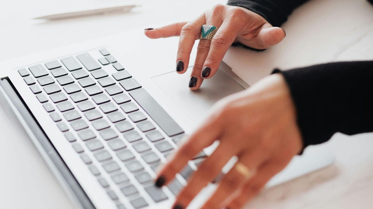 How addresses are collected and put on people finder sites