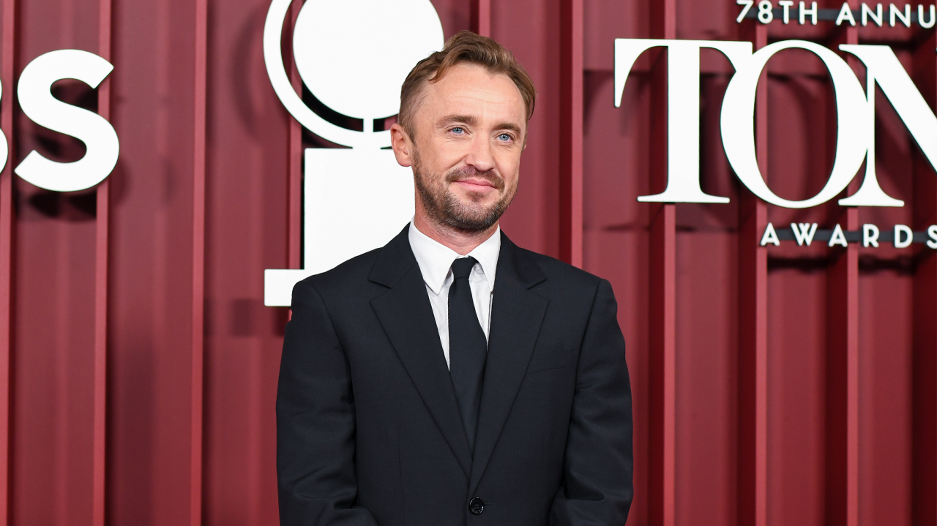 'Harry Potter' actor stands by JK Rowling at Tony Awards amid criticism(02)
