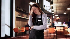 Scam leaves restaurant waitress stunned as diners laugh in her face: 'Why is this the norm?'