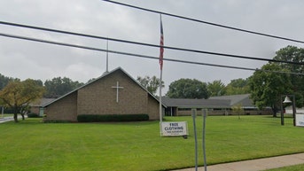 Church security guard kills armed suspect who opened fire on congregation - Fox News