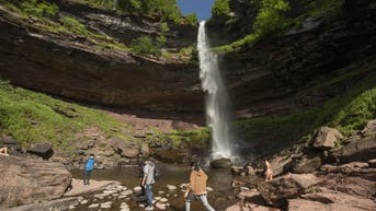 Fatal slip claims life of tourist at picturesque waterfall in hiking hot spot - Fox News