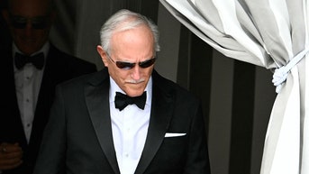 Bezos' dad - Fox News