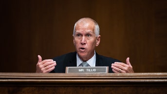 Senator Tillis pledges to block Trump’s future Fed chair nominee amid Powell probe - Fox News