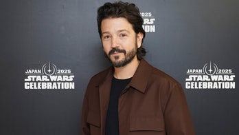 'Star Wars' actor trashes Trump immigration policies while guest-hosting 'Kimmel'