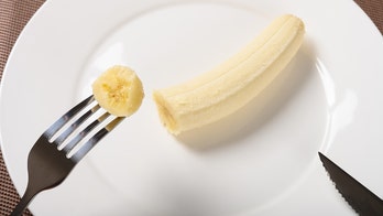 Etiquette expert criticized for claiming 'only way' to eat a banana is with knife and fork