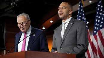 Jeffries gives answer for not yet endorsing Mamdani for NYC mayor