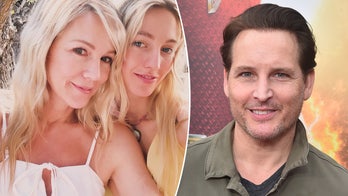 Jennie Garth claims ex-husband Peter Facinelli's dating app age range matched their daughter's