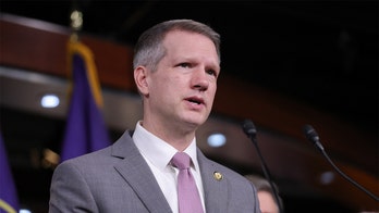 Democratic socialist candidate for NYC mayor a 'gift to Republican Party,' GOP lawmaker says