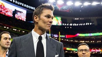 Tom Brady reveals why he won't 'throw shade' at Patrick Mahomes, NFL stars from broadcast booth