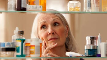 NSAIDs vs. acetaminophen: What you need to know before your next headache