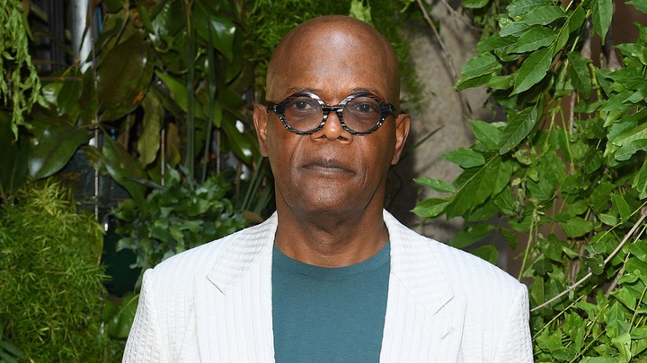 Samuel L. Jackson goes viral at the Tony Awards