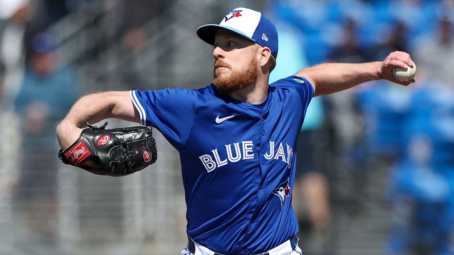 Mets' newest pitcher captures attention of baseball fans