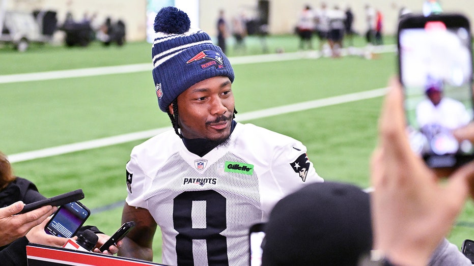 Stefon Diggs Pats
