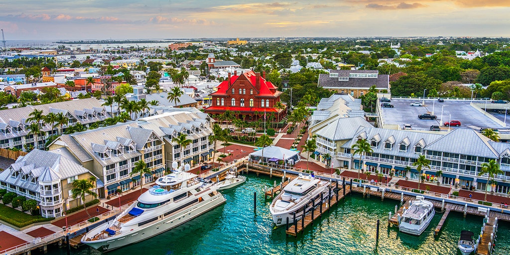 https://a57.foxnews.com/static.foxnews.com/foxnews.com/content/uploads/2025/07/1024/512/key-west-florida-ice-immigration_04.jpg?ve=1&tl=1