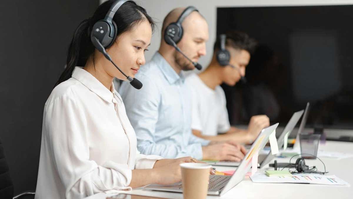 customer service reps