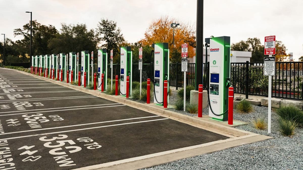 costco ev 2