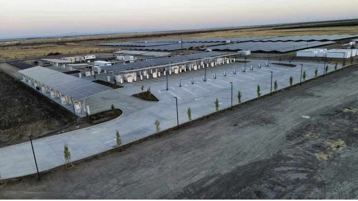 tesla solar