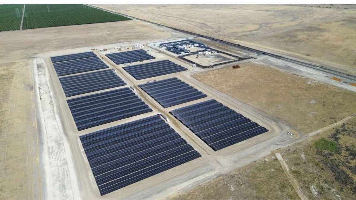 tesla solar 3