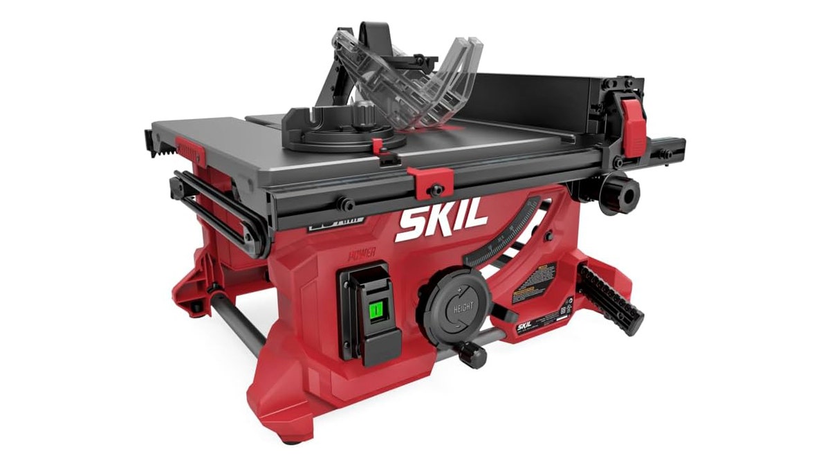 This saw is easy to move around.