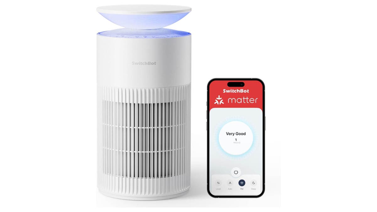 Use pet mode to trap pet hair and dander.