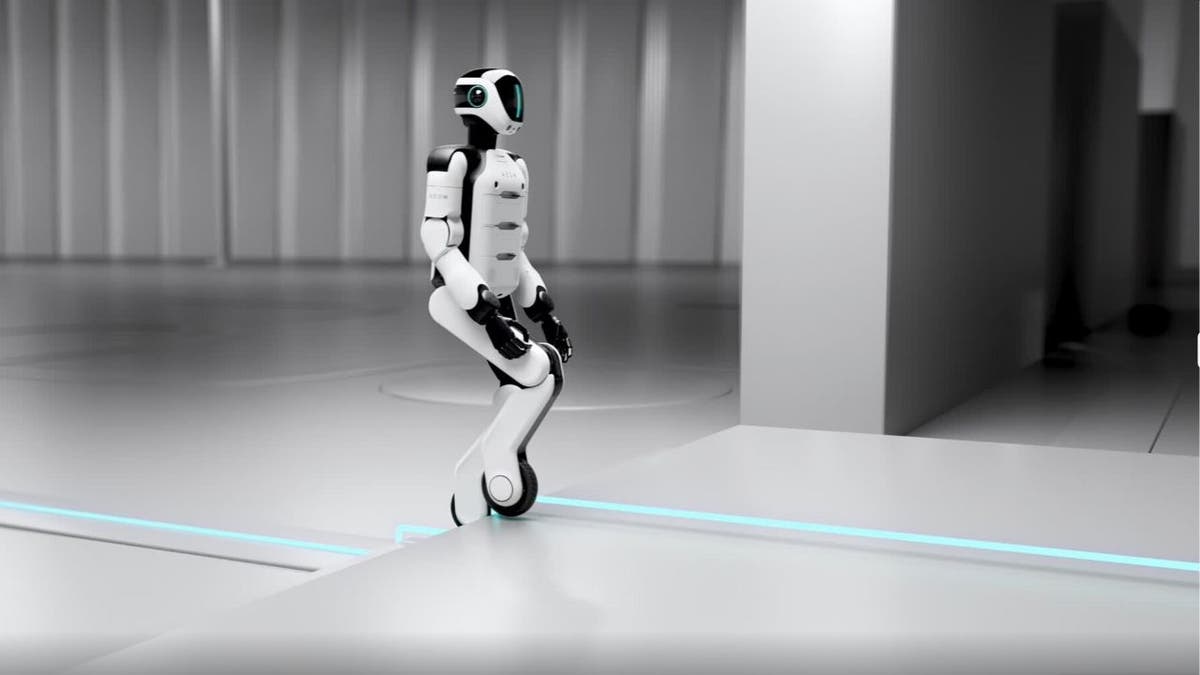 Hexagon's AEON humanoid robot aims to solve factory labor shortages 7 AEON robot 7