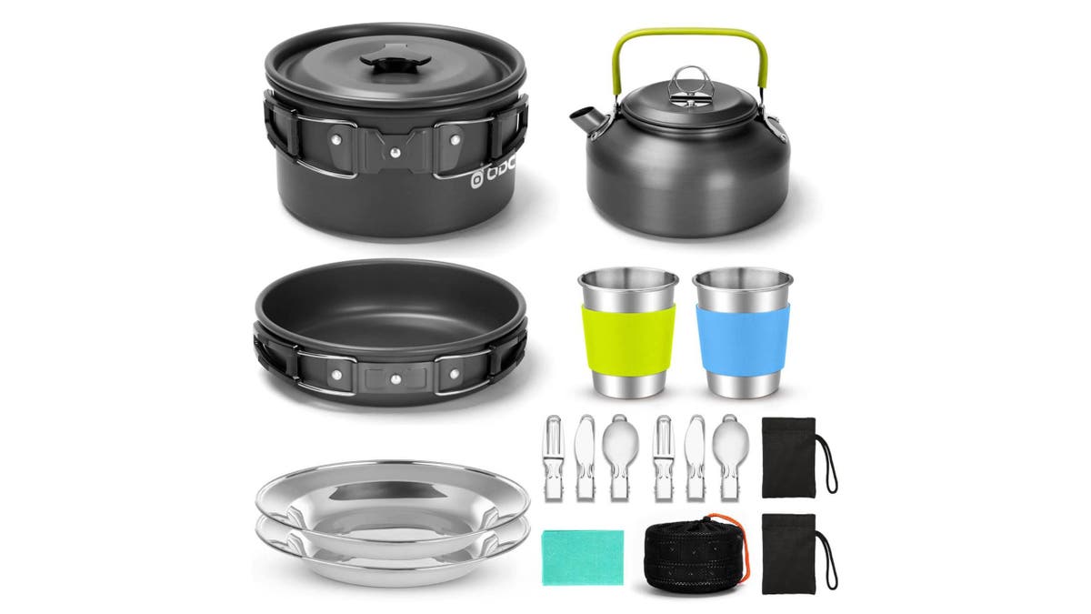 Carry everything you need to make a meal in this kit. 