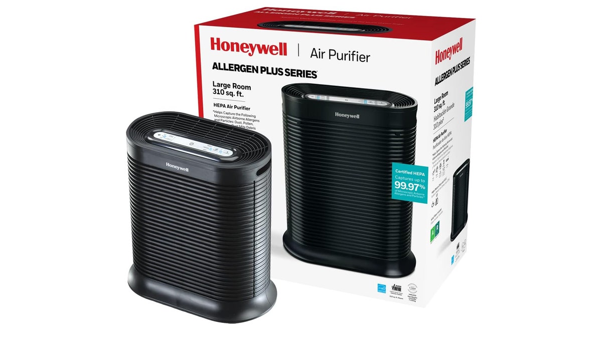 Clear out pet dander fast with this purifier. 
