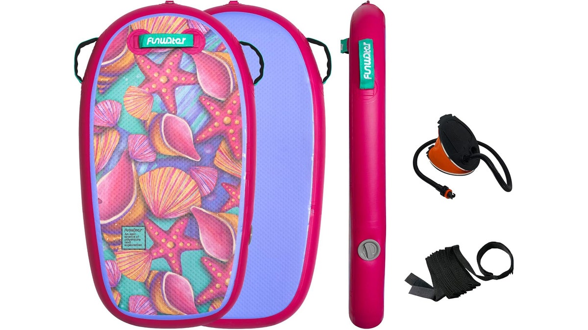 This mini surf board is easy to pack.