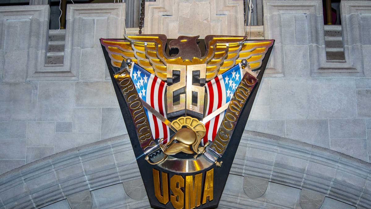 West Point crest